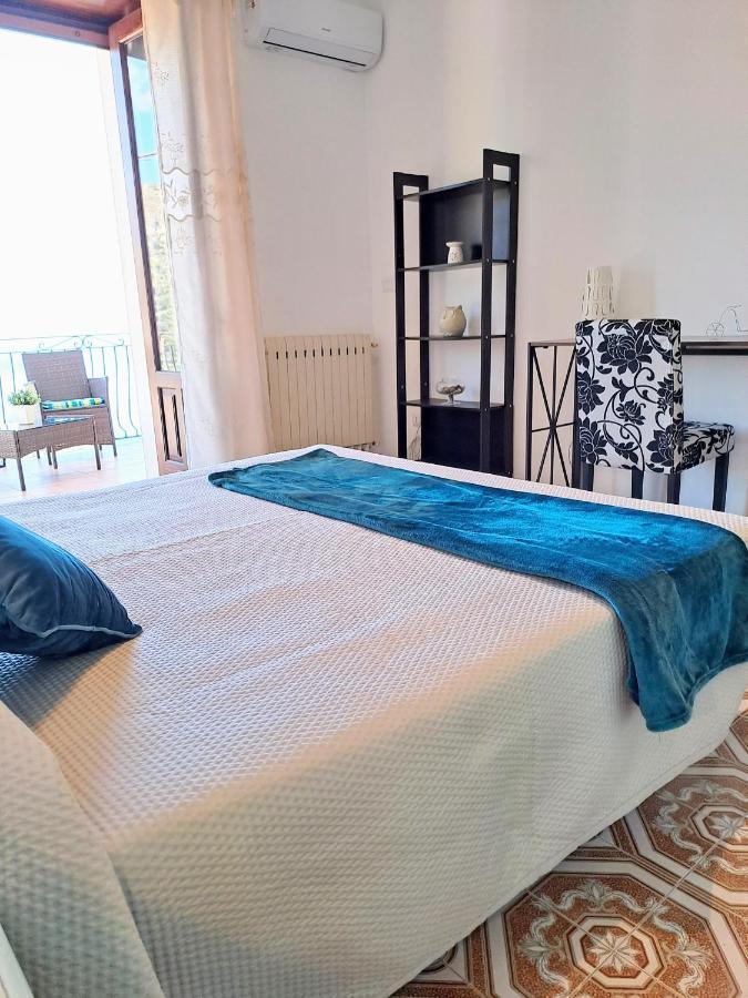 Tao Charming Apartment Taormina Buitenkant foto