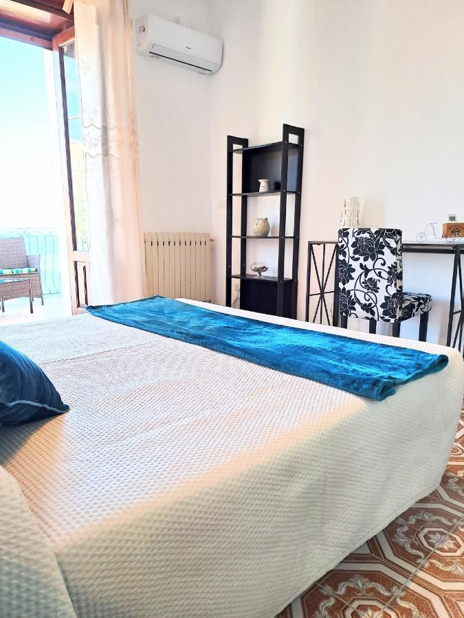 Tao Charming Apartment Taormina Buitenkant foto