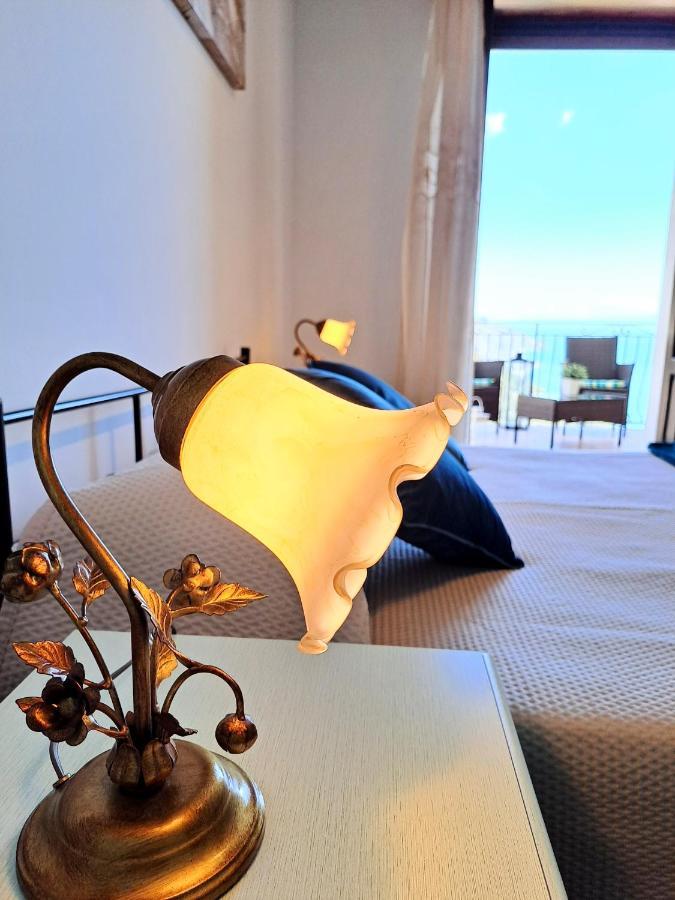 Tao Charming Apartment Taormina Buitenkant foto